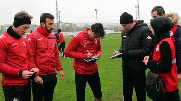 Samsunsporlu futbolculardan Afrin'deki askerlere destek mesajı