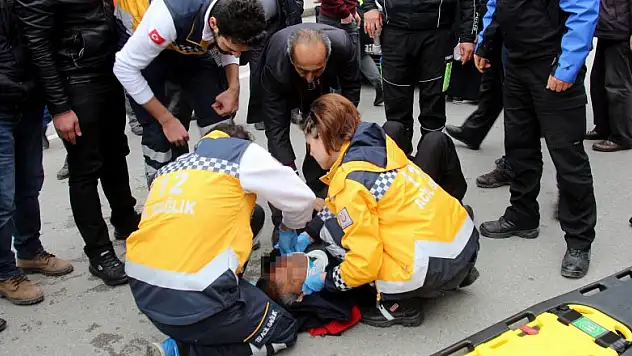 Çarptığı yayanın başından bir an ayrılmadı