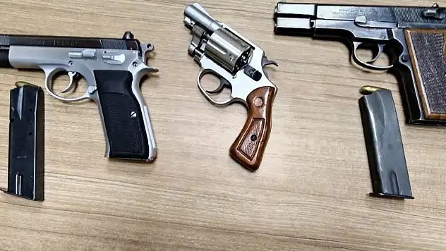 Samsun merkezli kaçak silah operasyonu: 7 gözaltı