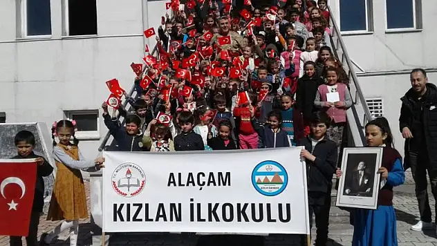 İlkokul öğrencilerinden Afrin'deki Mehmetçiğe mektup 