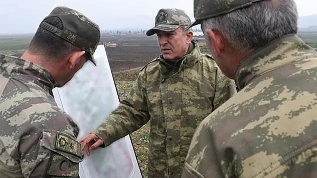 Hulusi Akar açıkladı! Kıyafet değiştirip...