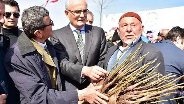 SOFRAMIZIN BEREKETİ ÇİFTÇİLERİMİZİN ALIN TERİDİR