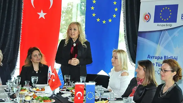 Çalışma hayatında kadını konuştular