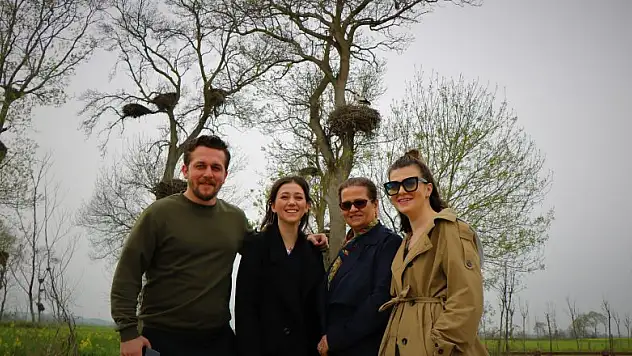 7 bin kilometre yol kat ederek Leylek Ormanı'na geldiler 