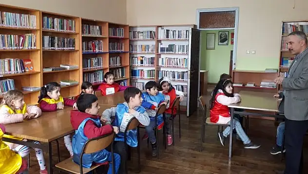 Miniklerden okumaya davet 