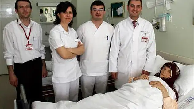 ÖMÜ'de bir ilk daha