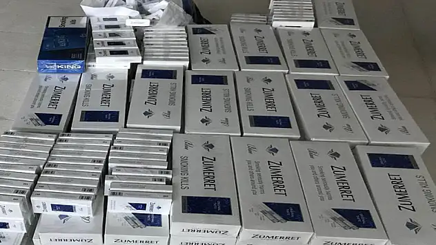 Şüpheli araçtan kaçak sigara ve uyuşturucu yakalandı