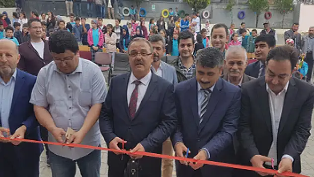 Geleceğin mühendisleri projelerini anlattı