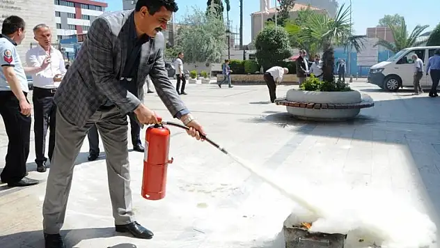  Büyükşehir Belediyesinde yangın tatbikatı 