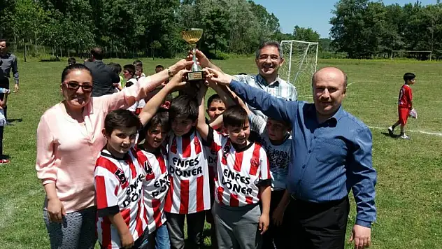 Kardeş Okulların Futbol Turnuvası