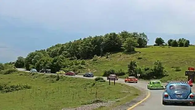 Kurtuluş Yolu Vosvoslarla Renklendi