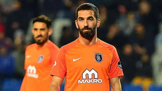 Arda Turan'ın 16 maçlık cezası 10 maça indirildi