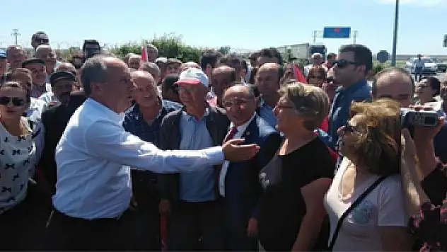 CHP'li heyetin Yunanistan'a geçmesine izin verilmedi