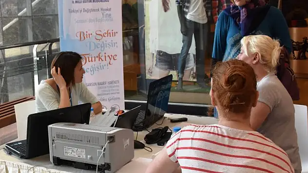 Samsunlu öğrencilere 'LGS Danışmanlık Merkezi' desteği 