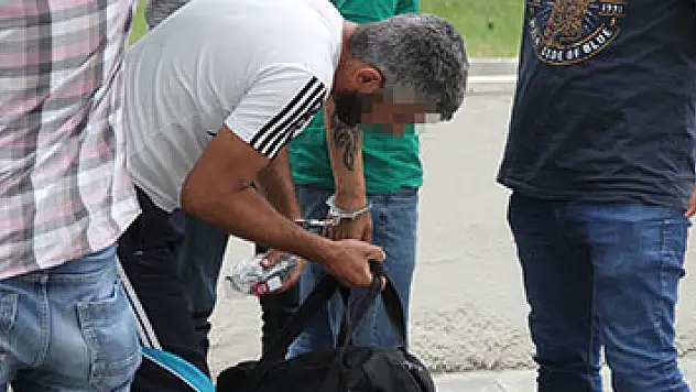 Uyuşturucu ticaretine 2 tutuklama