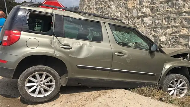 Samsun'da otomobil duvara çarptı: 1 yaralı 