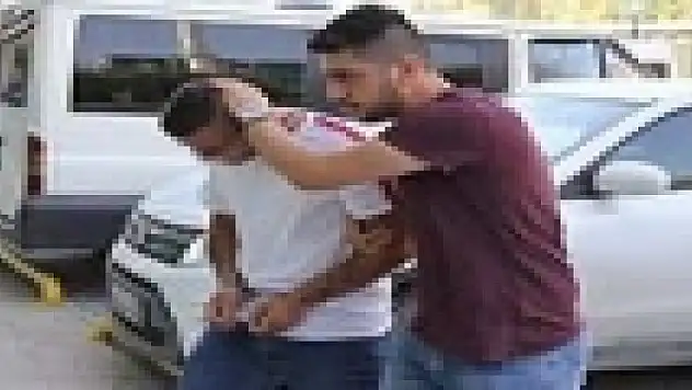 Uyuşturucu hapla yakalanan genç tutuklandı 