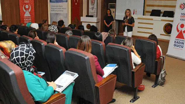 Kadın girişimcilere 'Marka ve Pazarlama' eğitimi