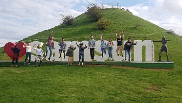 OMÜ'nün yeni uluslararası renkleri