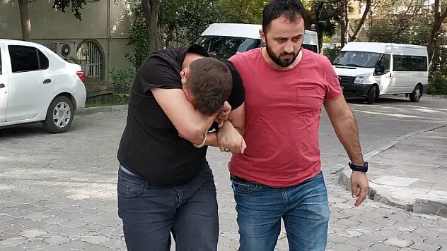 Uyuşturucu haplarla yakalandı