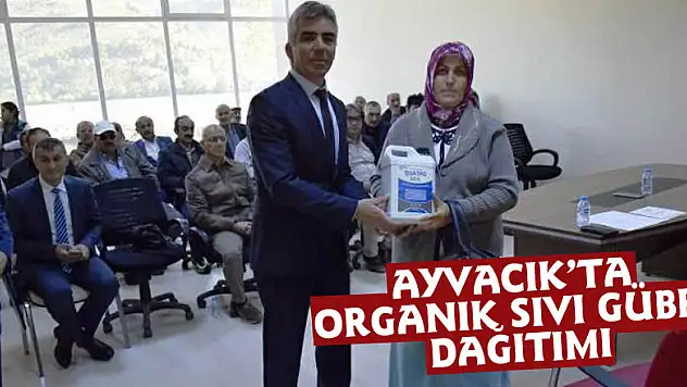 Ayvacık'ta Organik Sıvı Gübre Dağıtımı
