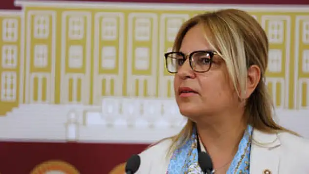 Sağlık torba teklifinin görüşmelerinde ortalık karıştı