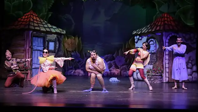 'Kurbağa Öyküleri' son kez sahneleniyor 