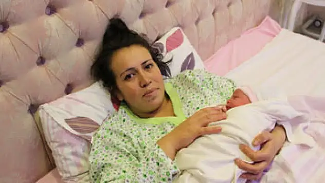 Samsun'da yeni yılın ilk bebeği 'Nehir' bebek oldu