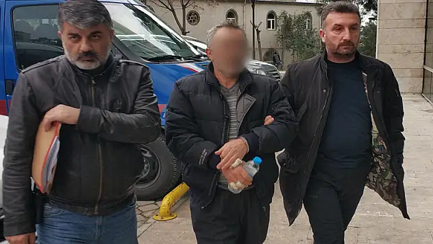 Suriyeli 2 kardeşi bıçaklayan zanlı adliyede 