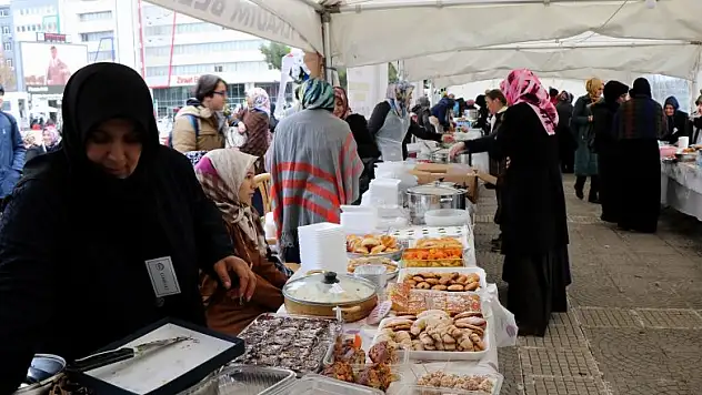 Samsun'dan Yemen'e yardım seli