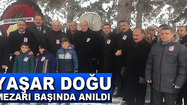 Yaşar Doğu mezarı başında anıldı
