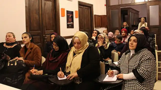 Turan: 'Çocuk ebeveynin aynası gibidir'