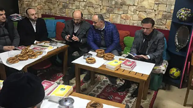 Gençlerimiz kendilerini yenilemeli