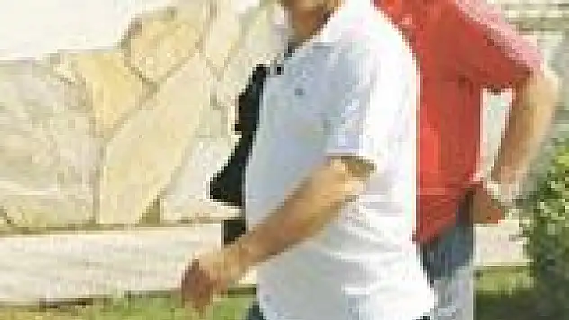 Karabük yönetime rest çekti