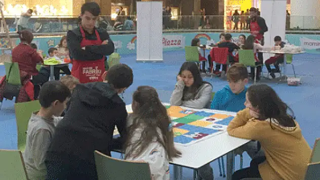 Çocuklar 'Üreten Nesil Atölyesi'nde