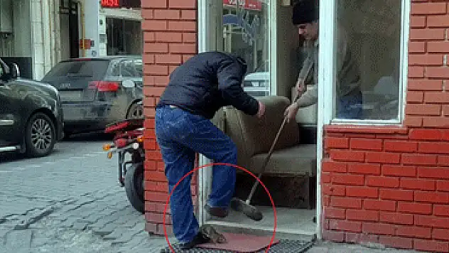 Esnaftan fare operasyonu