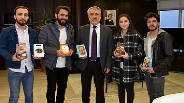 Girişimci öğrencilerden fındıklı kahve