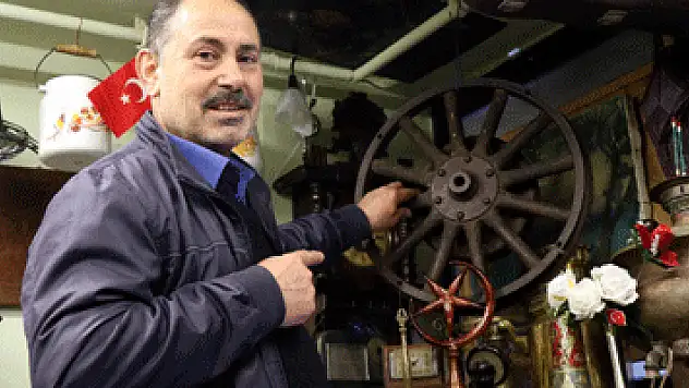 Atatürk'ün otomobilinin jantına 55 bin TL istiyor