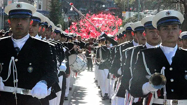 Samsun Çanakkale şehitleri için yürüdü