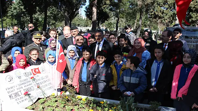 18 Mart Şehitleri dualarla yad edildi