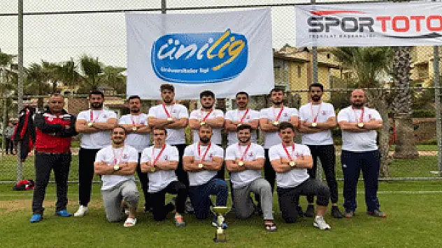 100. yılda OMÜ Ragbi'den 2 Kupa