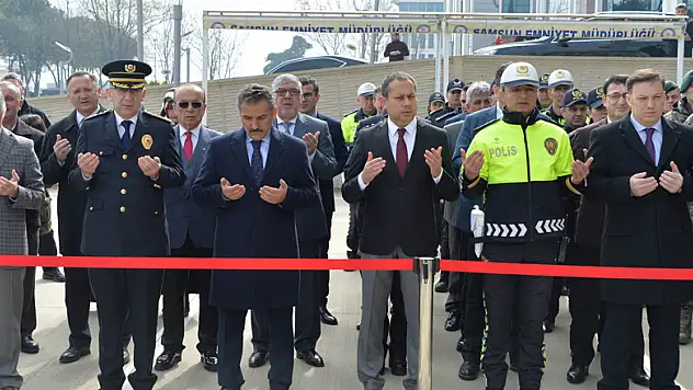 Polis Haftası kutlamasında polisler kurban kesti