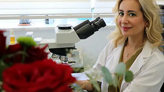 Doktordan kanser hastalarına umut şarkısı