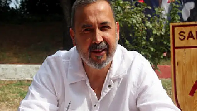 Uyanık: 'Tek isteğimiz adil bir yönetim'