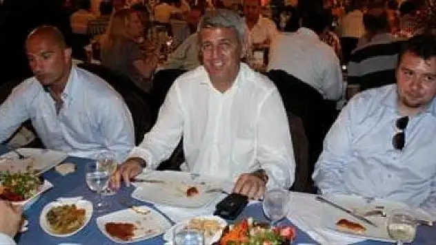 Teknik patron ekibiyle geldi