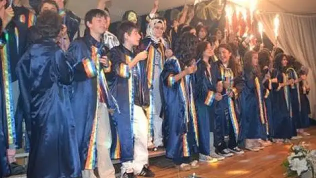 Feza'da Mezuniyet Heyecanı