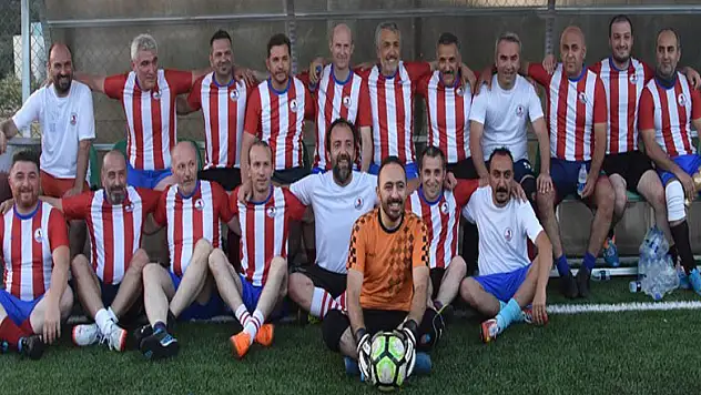   - Akademisyenler ile hâkim ve savcılar karşı karşıya  