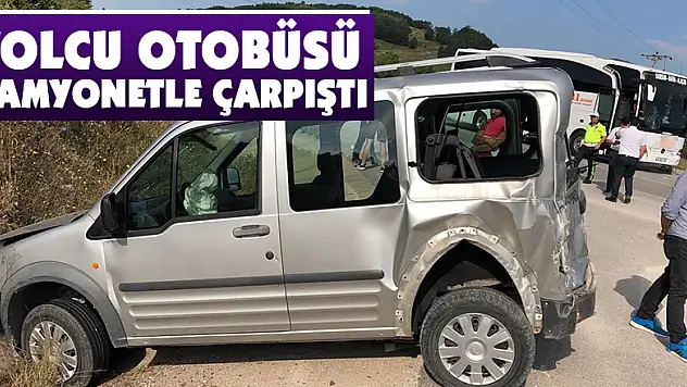 Yolcu otobüsü kamyonetle çarpıştı: 2 yaralı