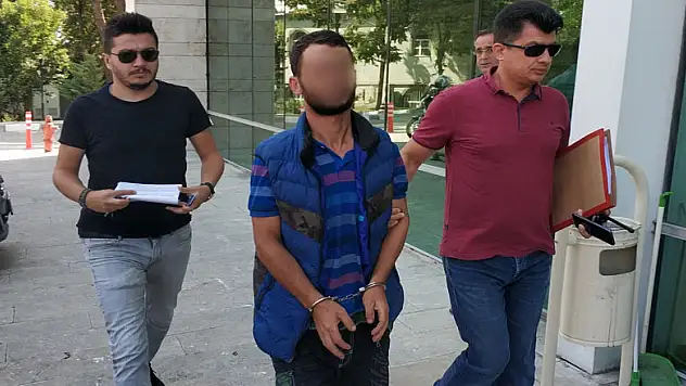 Kamyondan akü çalan hırsız yakalandı 