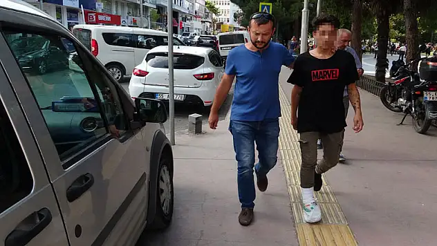 Arkadaşının eniştesini bıçakla yaraladı, 'dinini bilmeyen imanını bilemez' dedi  